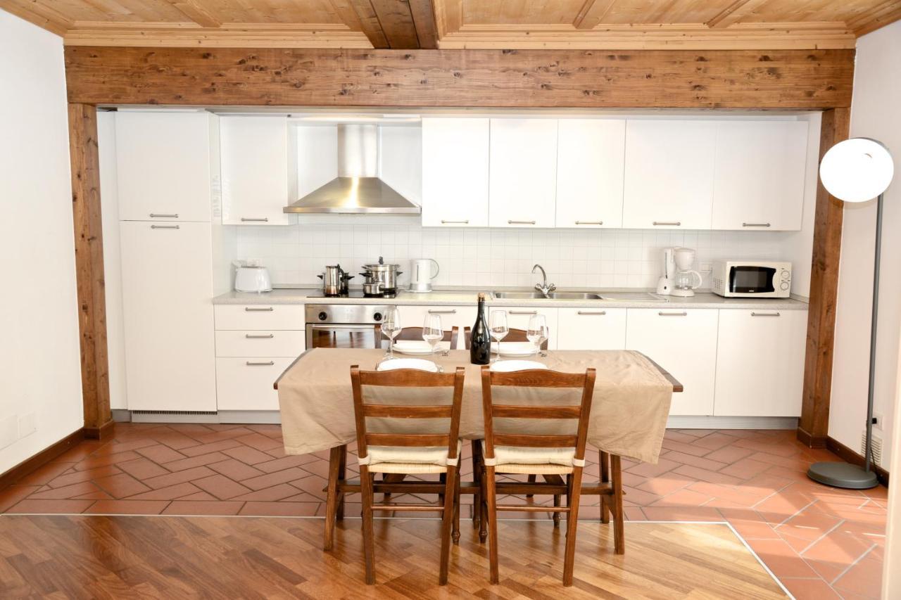 Appartamenti Casa Lory Bellagio Bagian luar foto