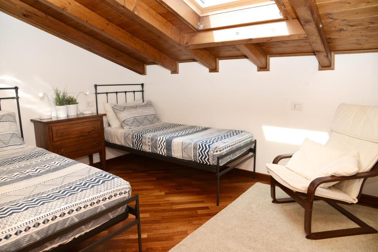 Appartamenti Casa Lory Bellagio Bagian luar foto