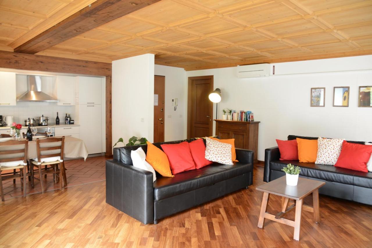 Appartamenti Casa Lory Bellagio Bagian luar foto