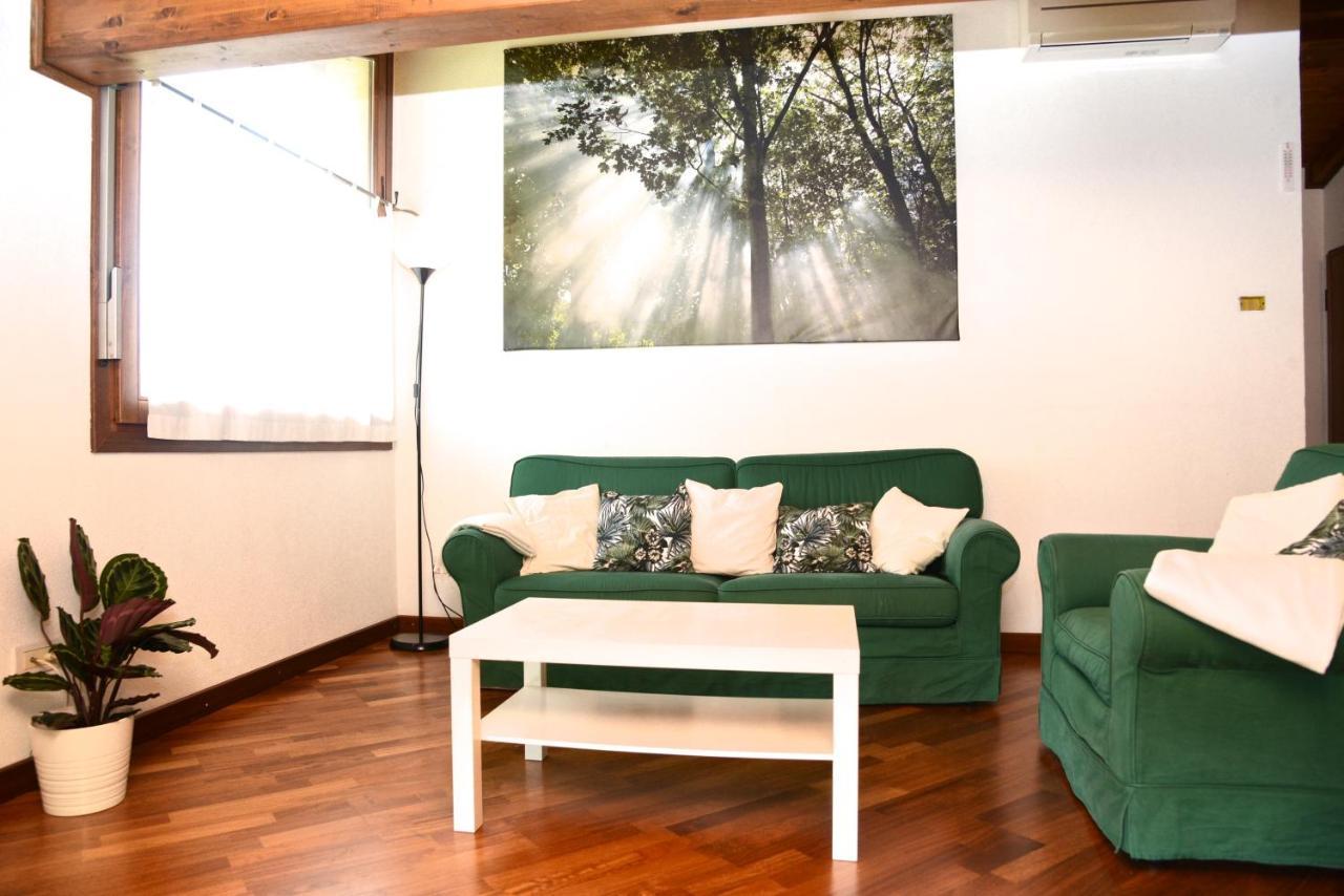 Appartamenti Casa Lory Bellagio Bagian luar foto